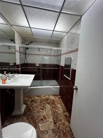 3760 Inverrary Drive Lauderhill FL 33319