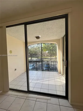 3760 Inverrary Drive Lauderhill FL 33319