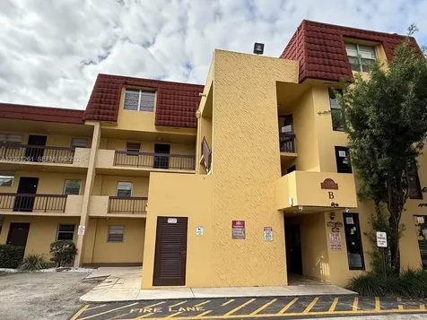 3490 Foxcroft Road Miramar FL 33025