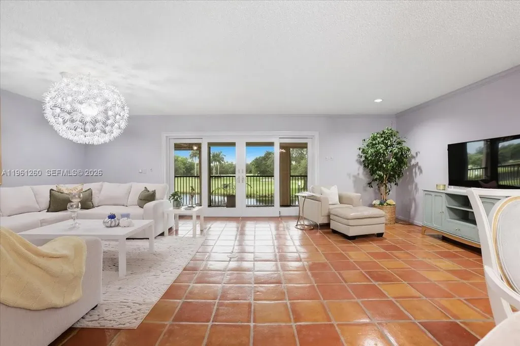 400 NW 127th Avenue Plantation FL 33325