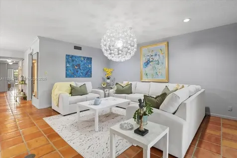 400 NW 127th Avenue Plantation FL 33325
