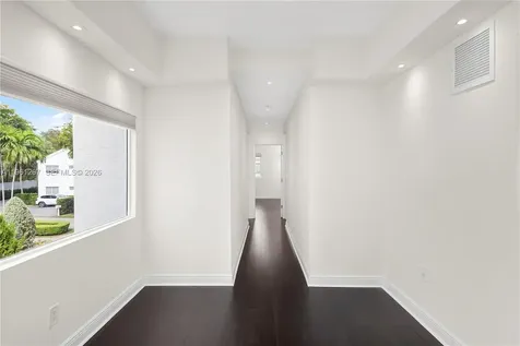 20205 W Oak Haven Circle Miami FL 33179