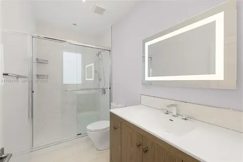 20205 W Oak Haven Circle Miami FL 33179