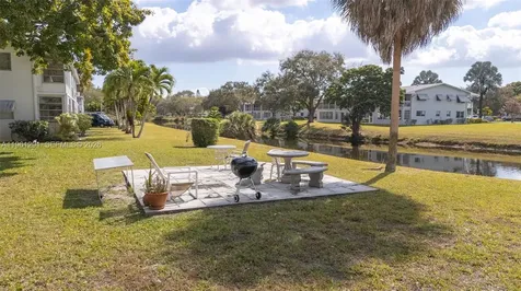 316 Tilford O Deerfield Beach FL 33442