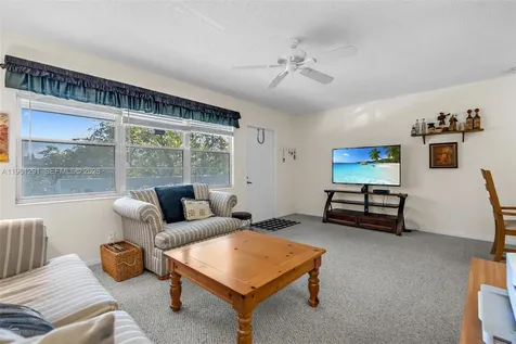316 Tilford O Deerfield Beach FL 33442