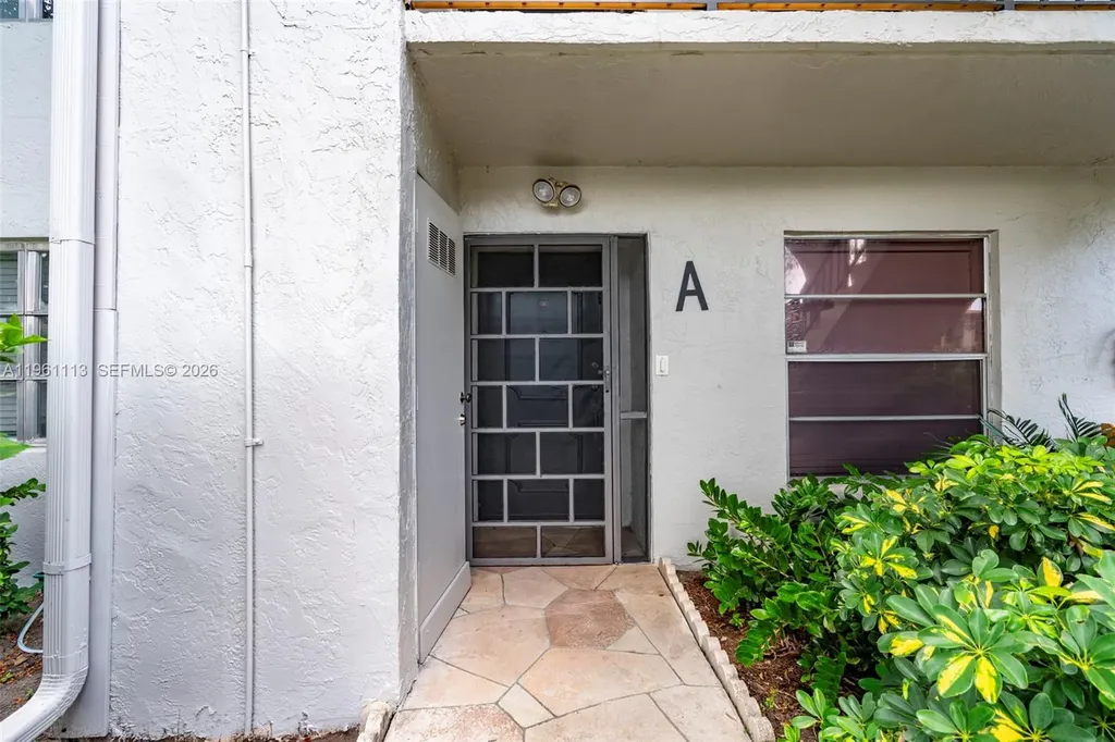 5710 Princess Palm Court Delray Beach FL 33484