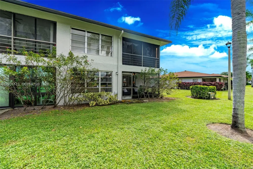 5710 Princess Palm Court Delray Beach FL 33484