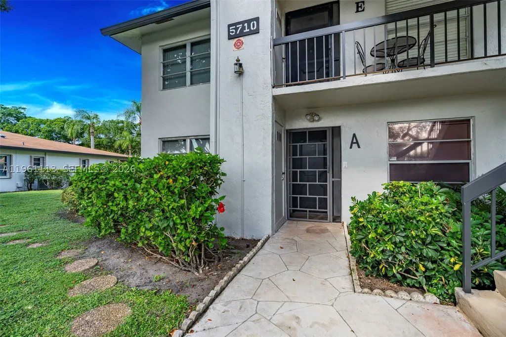 5710 Princess Palm Court Delray Beach FL 33484