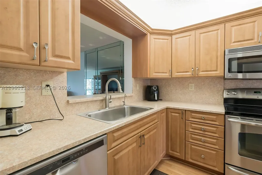 5710 Princess Palm Court Delray Beach FL 33484