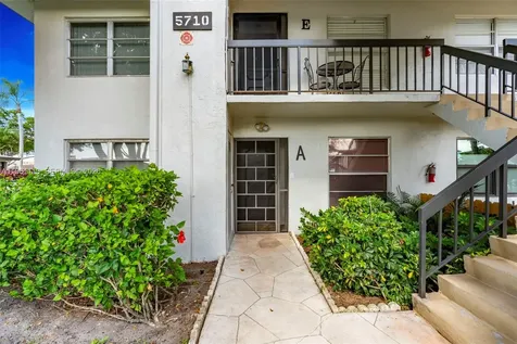 5710 Princess Palm Court Delray Beach FL 33484