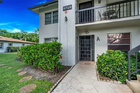 5710 Princess Palm Court Delray Beach FL 33484