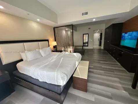 5300 NW 87th Avenue Doral FL 33178