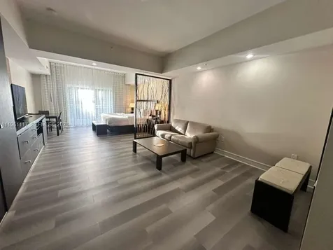 5300 NW 87th Avenue Doral FL 33178