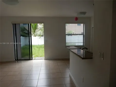 3467 W 89th Terrace Hialeah FL 33018