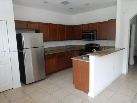 3467 W 89th Terrace Hialeah FL 33018