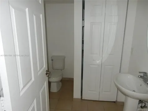 3467 W 89th Terrace Hialeah FL 33018