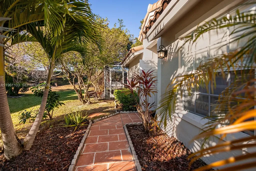 11831 NW 57th Street Coral Springs FL 33076