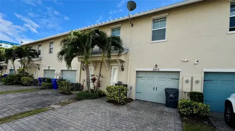 3973 Poinciana Lane Hollywood FL 33021