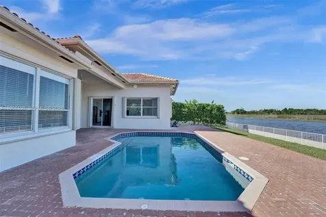 3360 SW 195th Terrace Miramar FL 33029