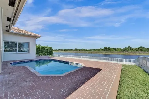 3360 SW 195th Terrace Miramar FL 33029