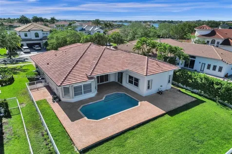 3360 SW 195th Terrace Miramar FL 33029