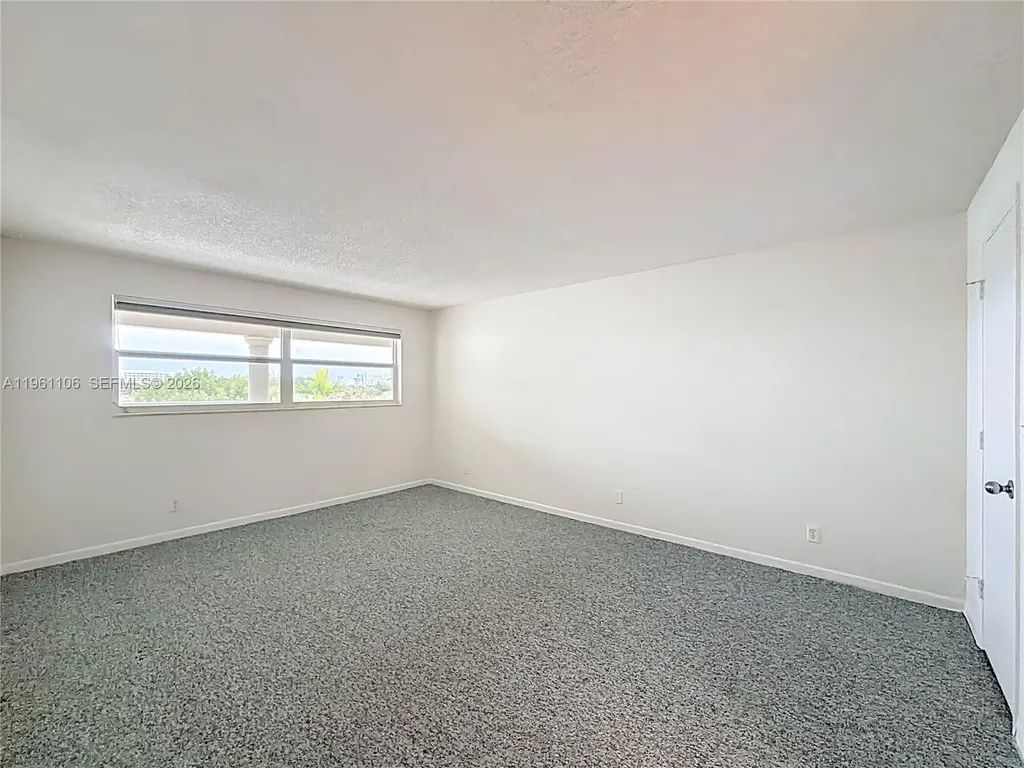 1710 S Ocean Lane Fort Lauderdale FL 33316