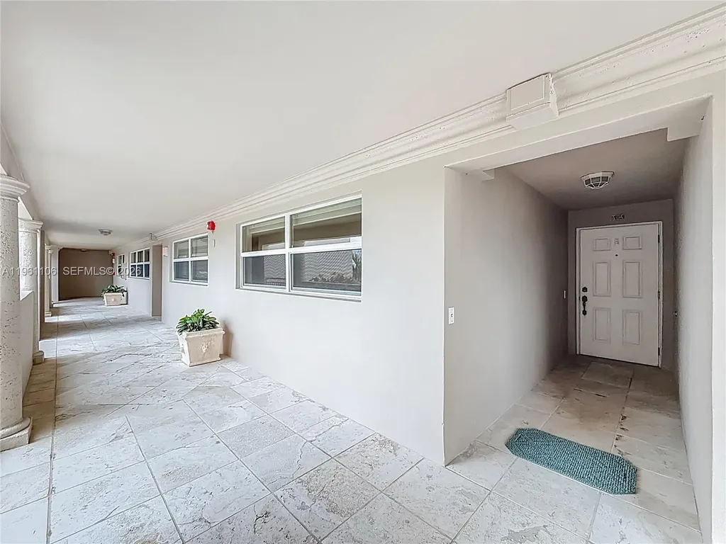1710 S Ocean Lane Fort Lauderdale FL 33316