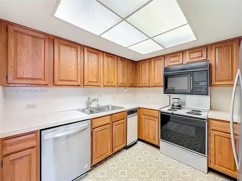 1710 S Ocean Lane Fort Lauderdale FL 33316