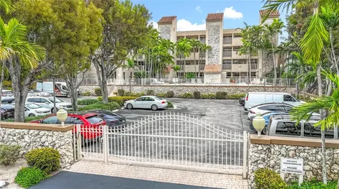 1710 S Ocean Lane Fort Lauderdale FL 33316
