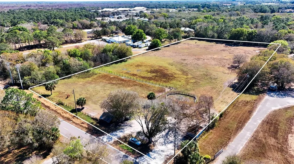 448 NW 34th Street Okeechobee FL 34972
