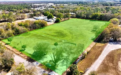 448 NW 34th Street Okeechobee FL 34972