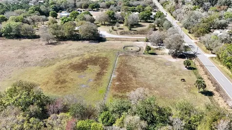 448 NW 34th Street Okeechobee FL 34972