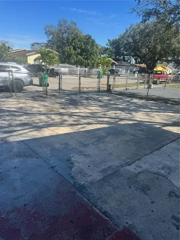 1940 NW 96th Street Miami FL 33147