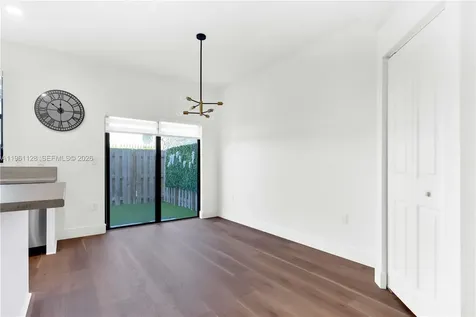 859 NE 211th Street Miami FL 33179