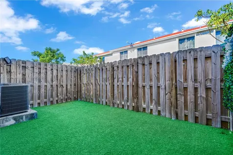 859 NE 211th Street Miami FL 33179