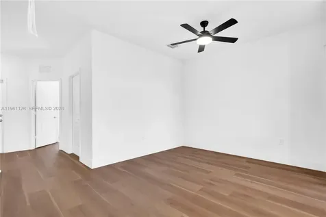 859 NE 211th Street Miami FL 33179