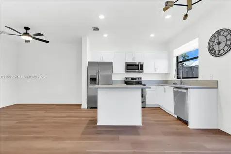 859 NE 211th Street Miami FL 33179