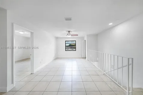 1283 W 42nd Street Hialeah FL 33012