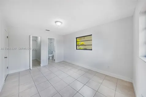 1283 W 42nd Street Hialeah FL 33012