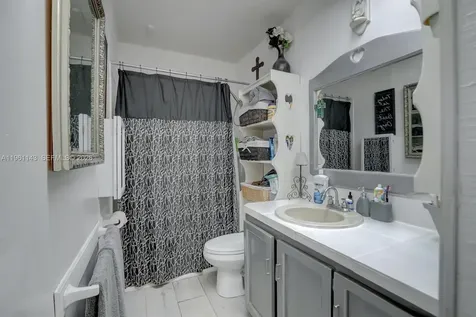 2200 SW 42nd Way Fort Lauderdale FL 33317