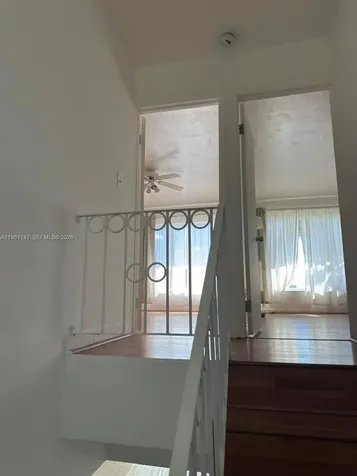 1284 NE 191 North Miami Beach FL 33179