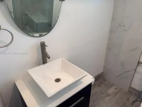 1284 NE 191 North Miami Beach FL 33179