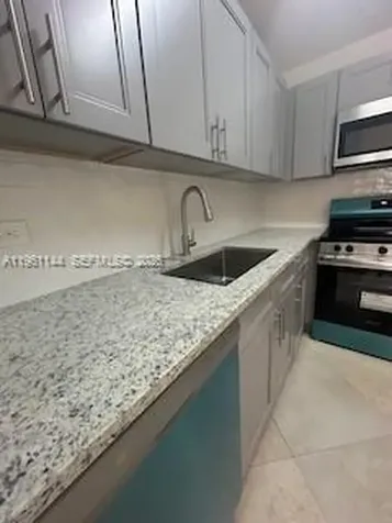 3700 N 56th Avenue Hollywood FL 33021