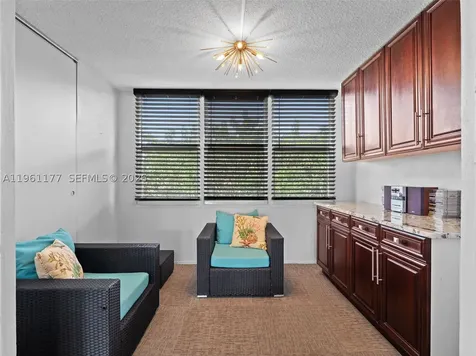 2601 NE 3rd Court Boynton Beach FL 33435