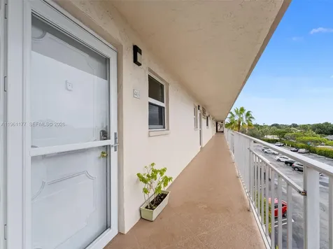 2601 NE 3rd Court Boynton Beach FL 33435