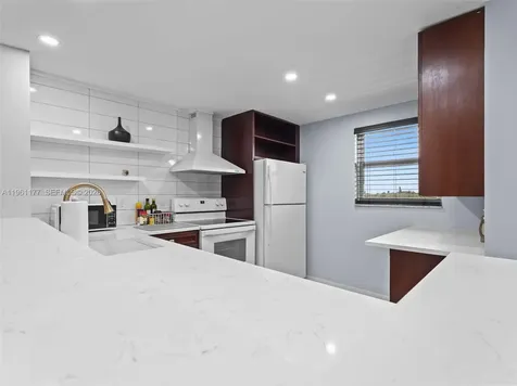 2601 NE 3rd Court Boynton Beach FL 33435