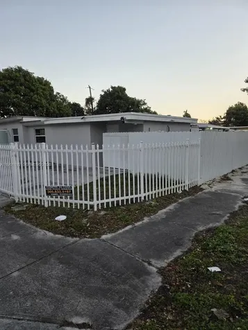 8355 NW 21st Avenue Miami FL 33147