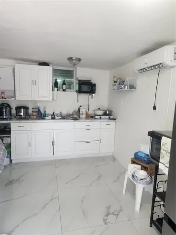 8355 NW 21st Avenue Miami FL 33147