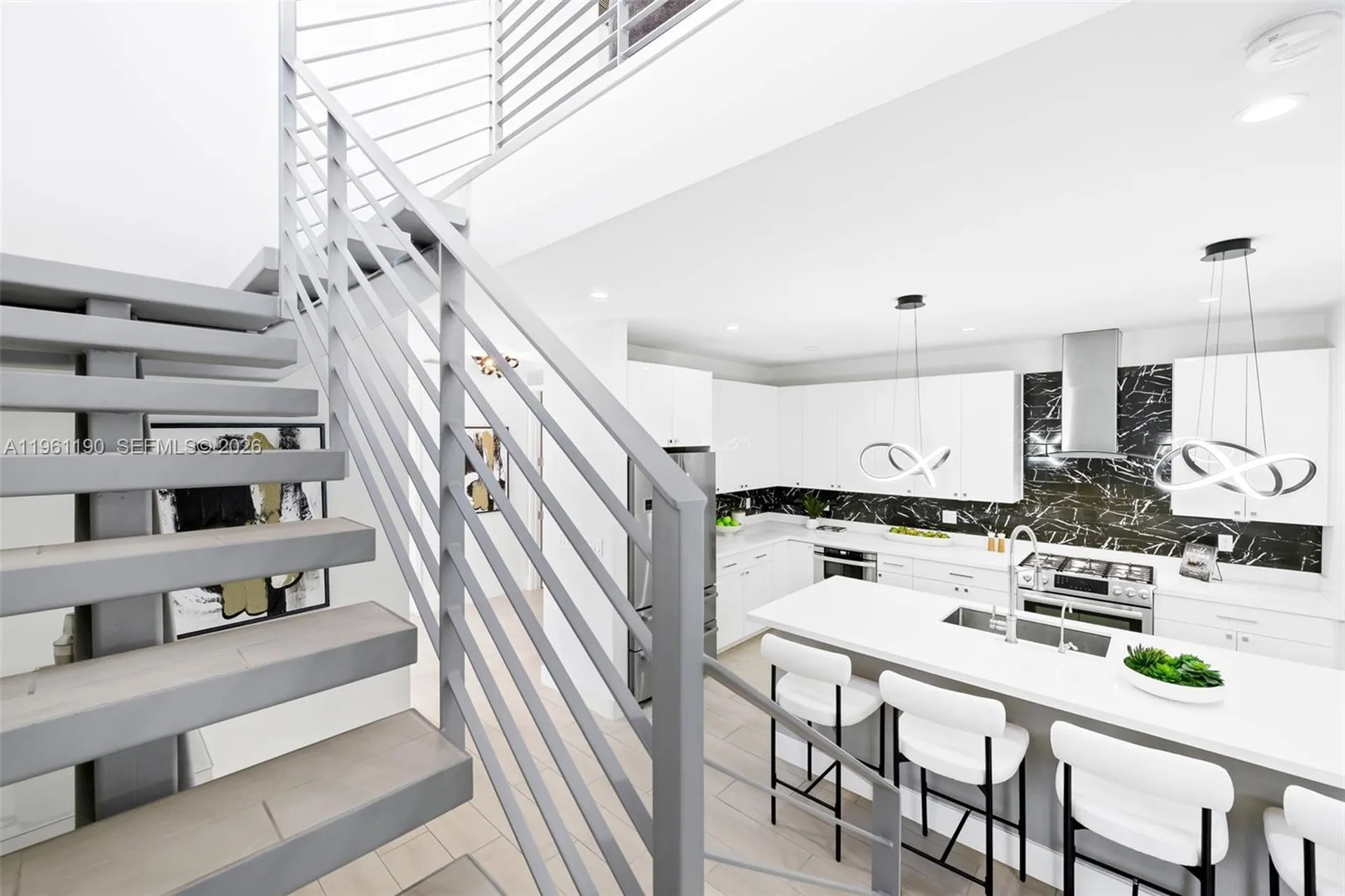 811 NE 17th Way Fort Lauderdale FL 33304