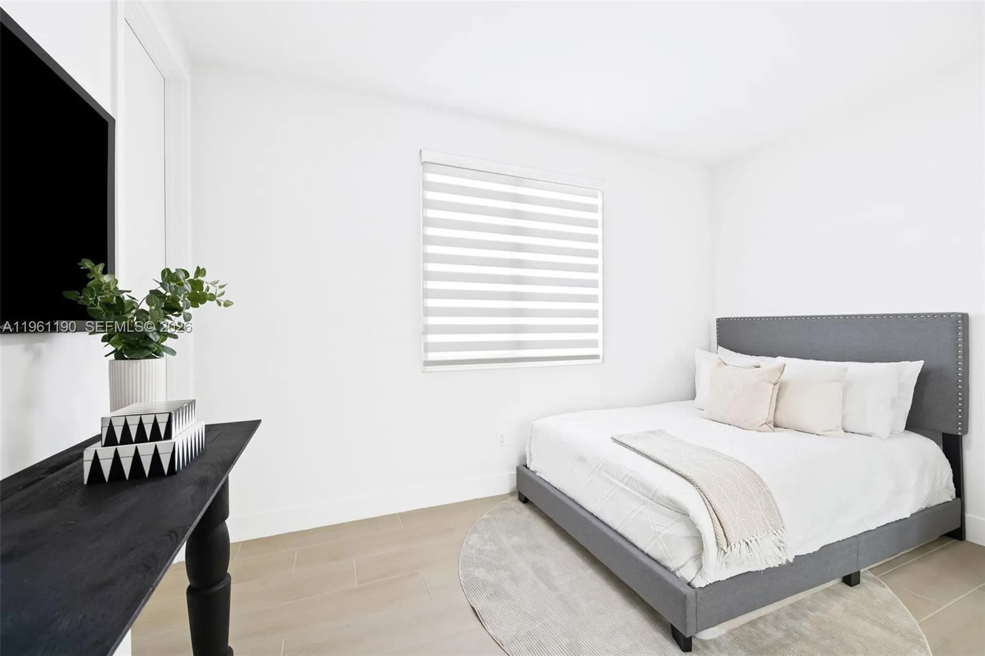 811 NE 17th Way Fort Lauderdale FL 33304